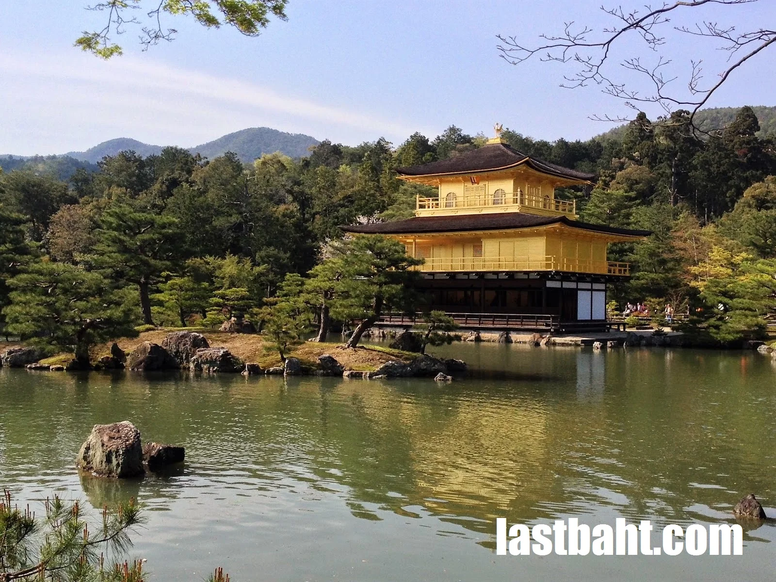  Kinkaku-ji Golden Pavilion Temple, Kyoto, Japan 
