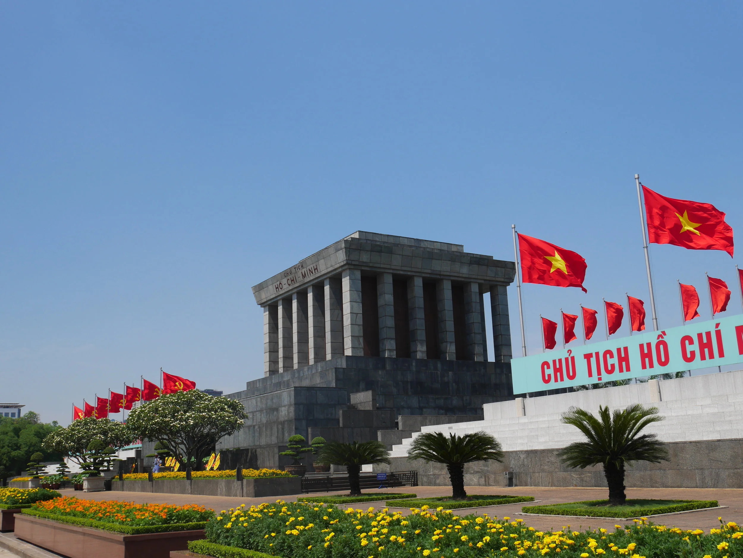  Ho Chi Minh's Mausoleum 