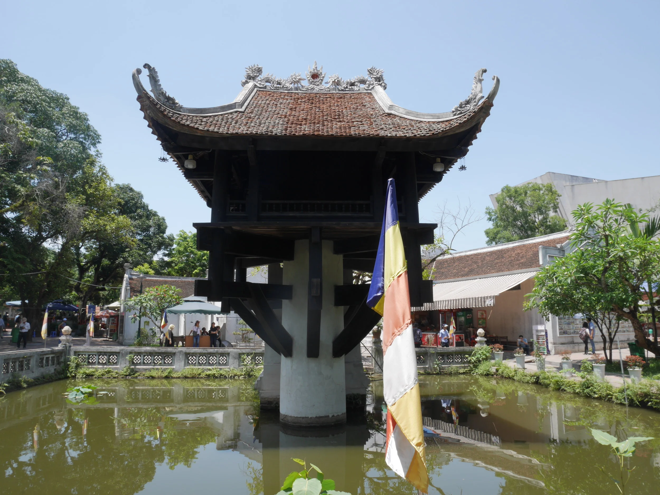 the One Pillar Pagoda 