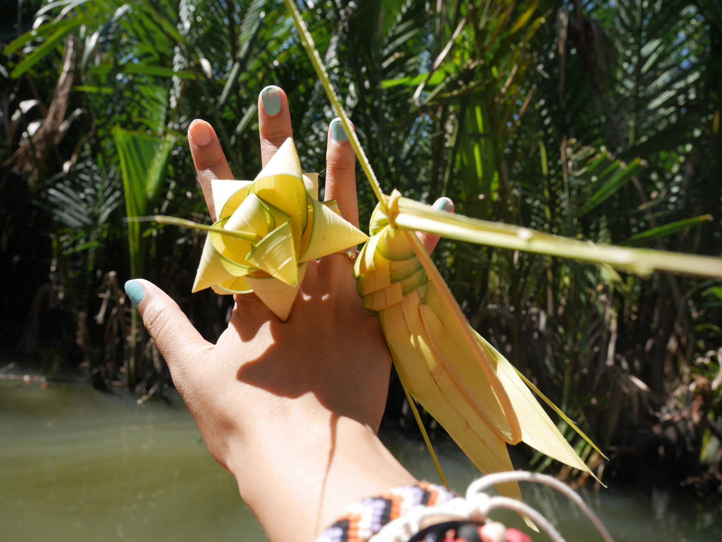  Cute rings gift made out of coconut leaves from our guide 