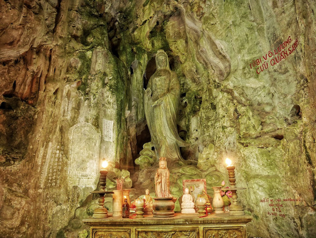  cave shrine to Guanyin 