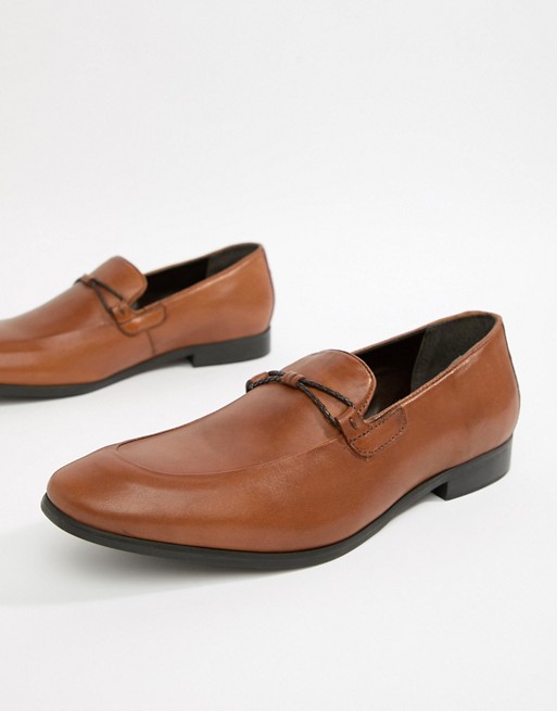 light brown leather shoes