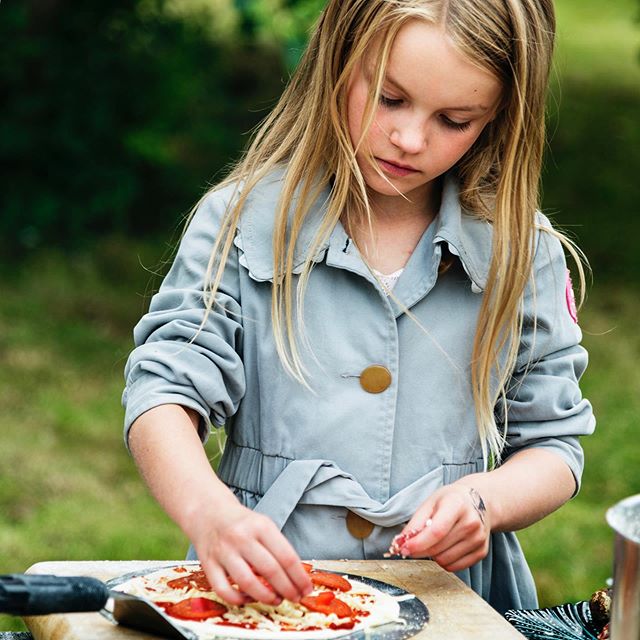 Today is National Cheese Pizza Day! Who doesn&rsquo;t love pizza! Pizza is a great meal for kids to make. It&rsquo;s easy and they can experiment and be creative with different toppings and sauces!