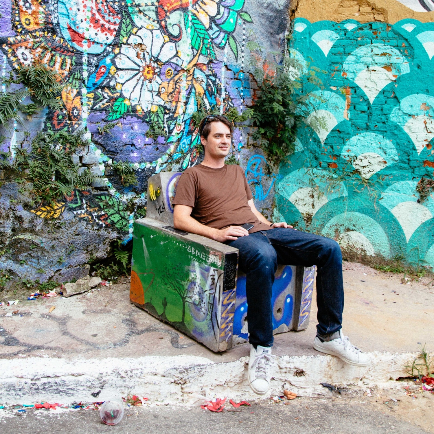 photo - travis schneider batman alley, sao paolo brazil