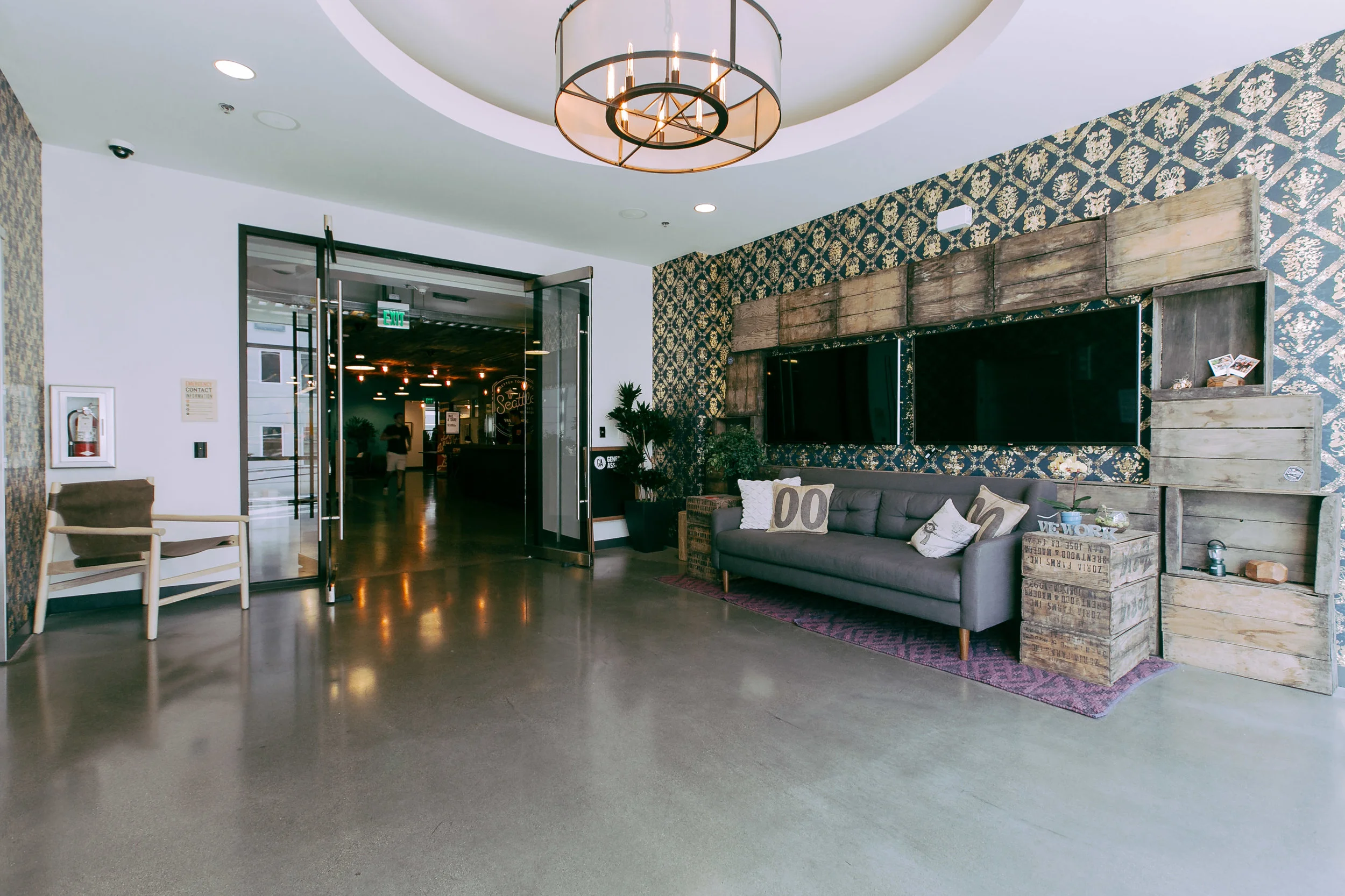 WeWork Holiday Market // Seattle, WA (SLU Building)
