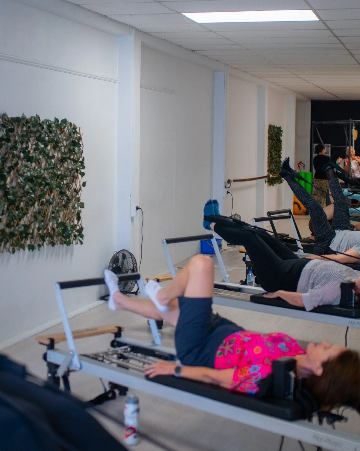 There&rsquo;s something about being back in the room together.
Same community, same support&hellip; same shake. 😉