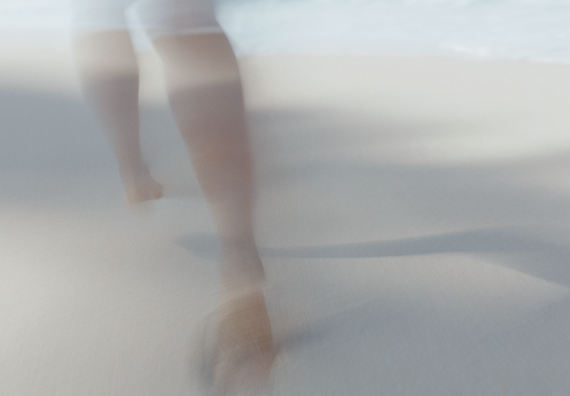 GILETTE VENUS PRESSURE DC FINAL.01_00_31_00.Still035.png