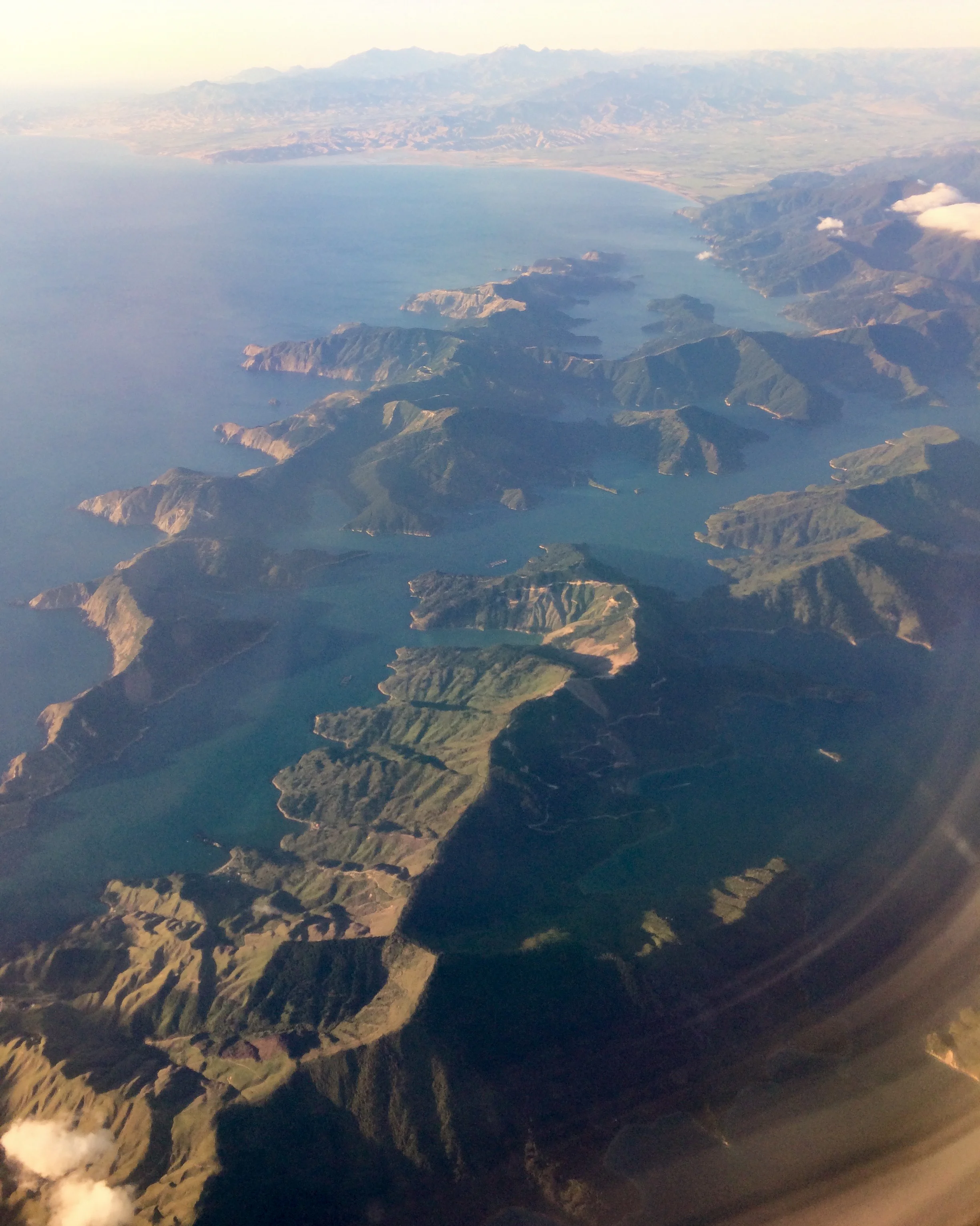 New Zealand's Marlborough Region on the south island from the air ✈️
