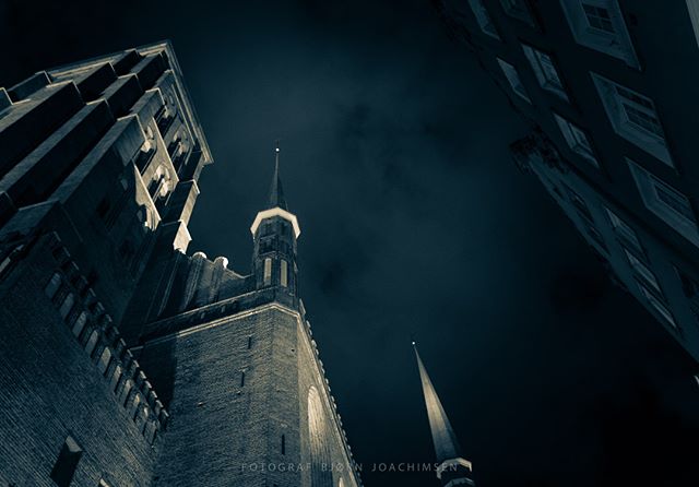 Gdansk, Poland. #gdansk #visitgdansk #visitpoland #poland #basilika #cathedral #nightphotography