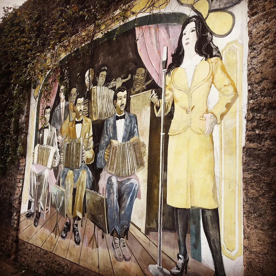 A mural on tango music