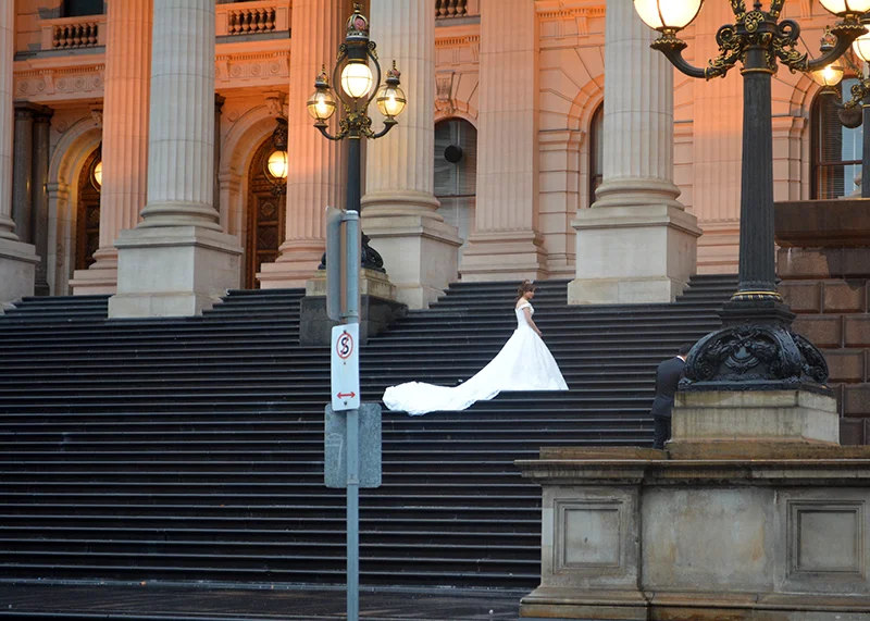 It was a rainy day for wedding photos!