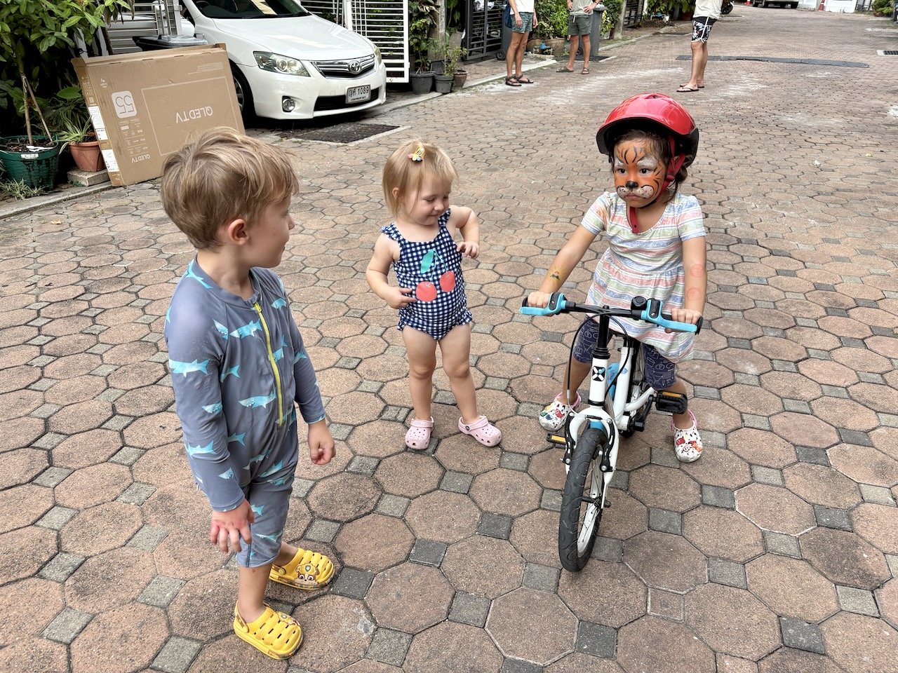 (Thomas and Nancy are giving Lucy a really good stare.)