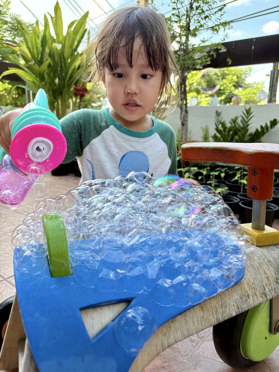 These bubble guns from Auntie Jas & Uncle Josh have made a real comeback!