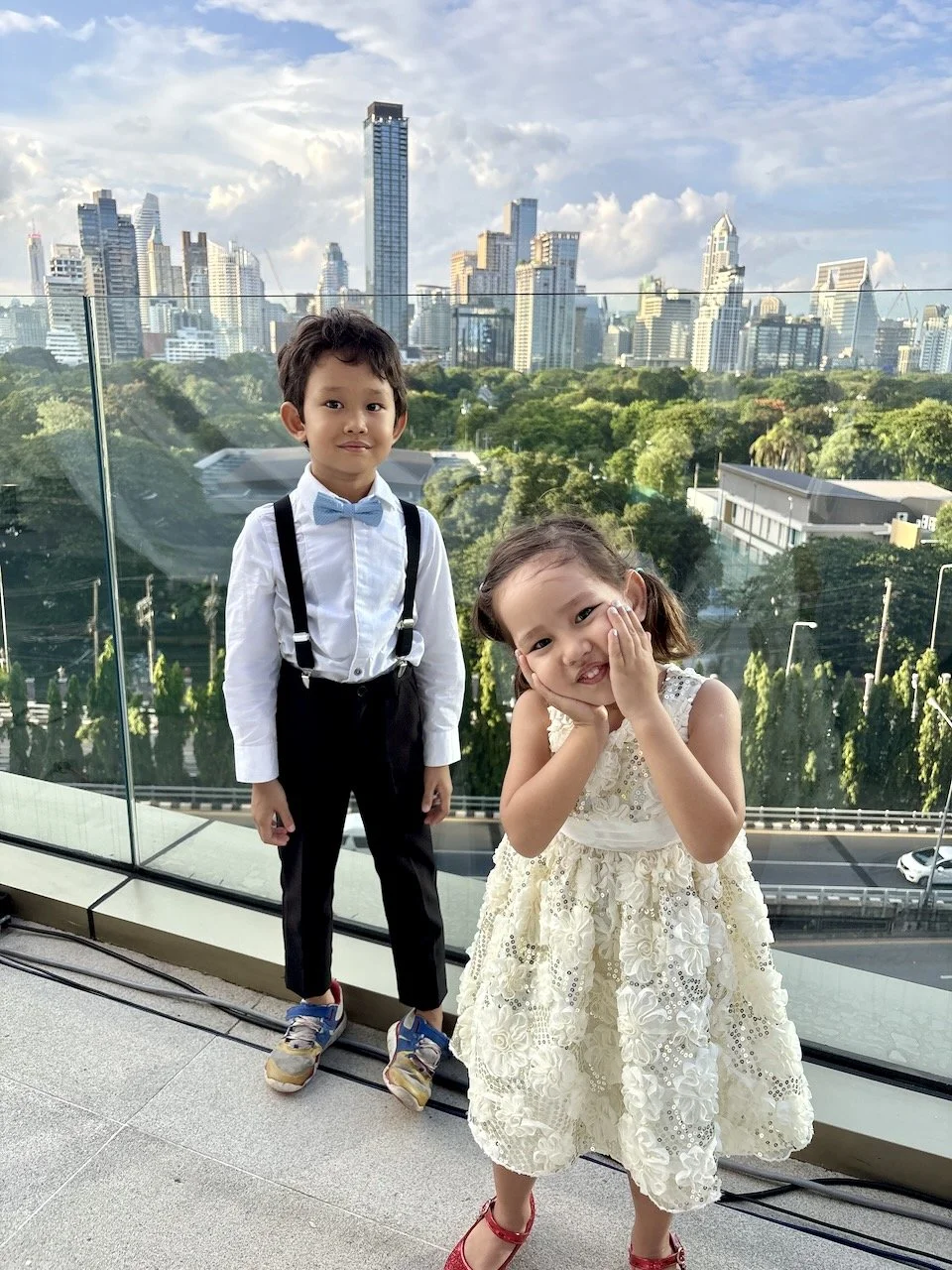 It's an outdoor wedding -- a rarity in Bangkok.