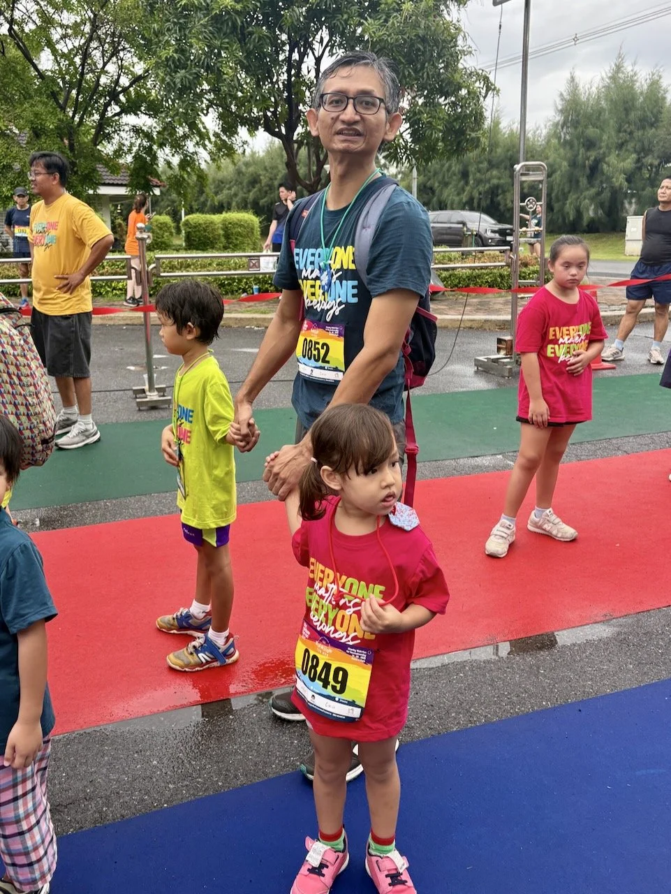 And finally, lining up for the 50m dash.