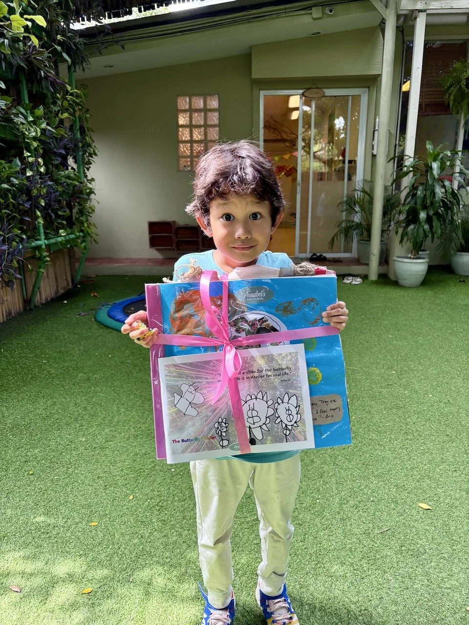 Oh no, oh no! It's another bitter-sweet milestone: Arlo's taking home his final learning journey today!