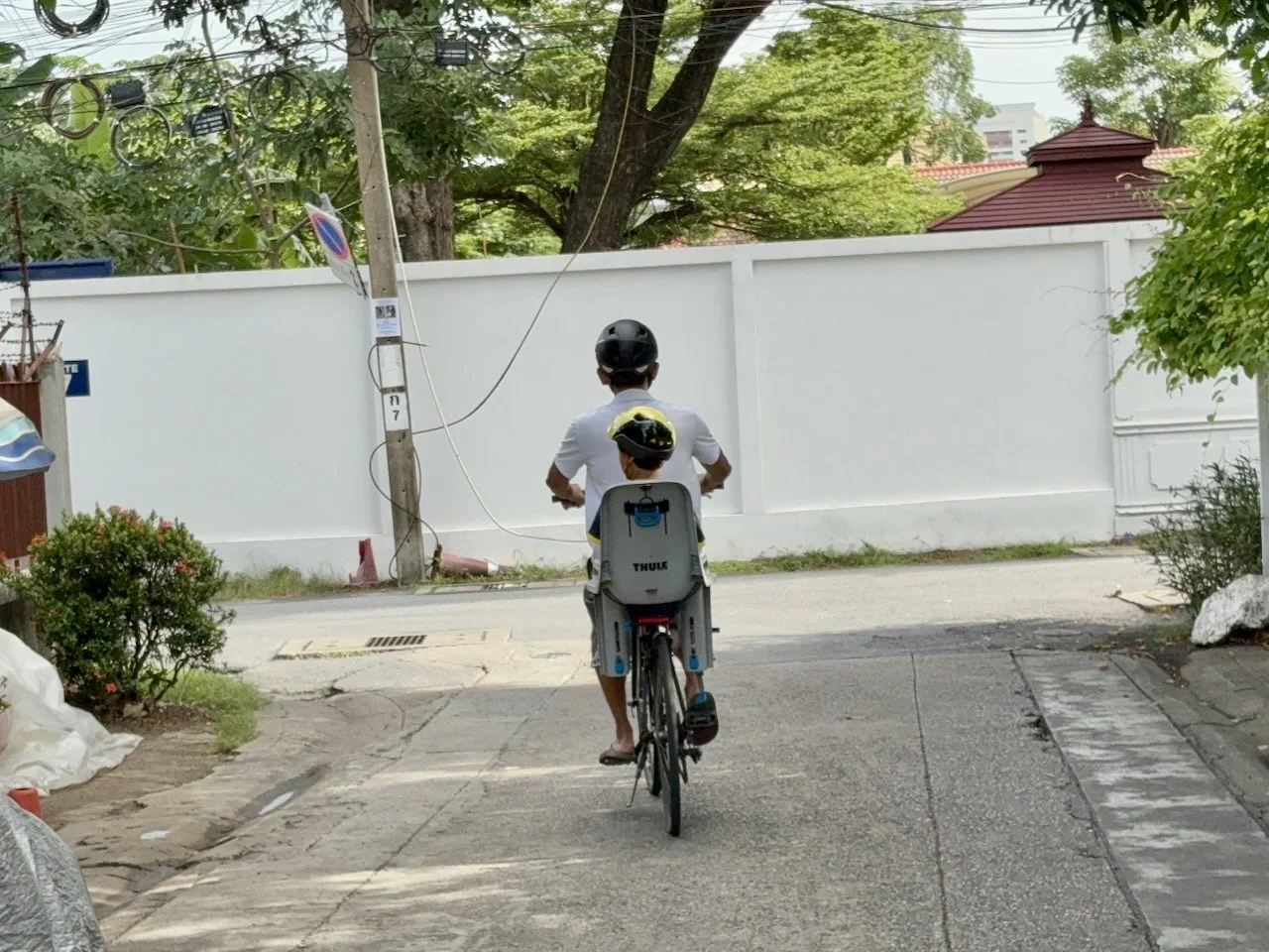 Our last full day in Bangkok: heading to Sports Camp for a second time.