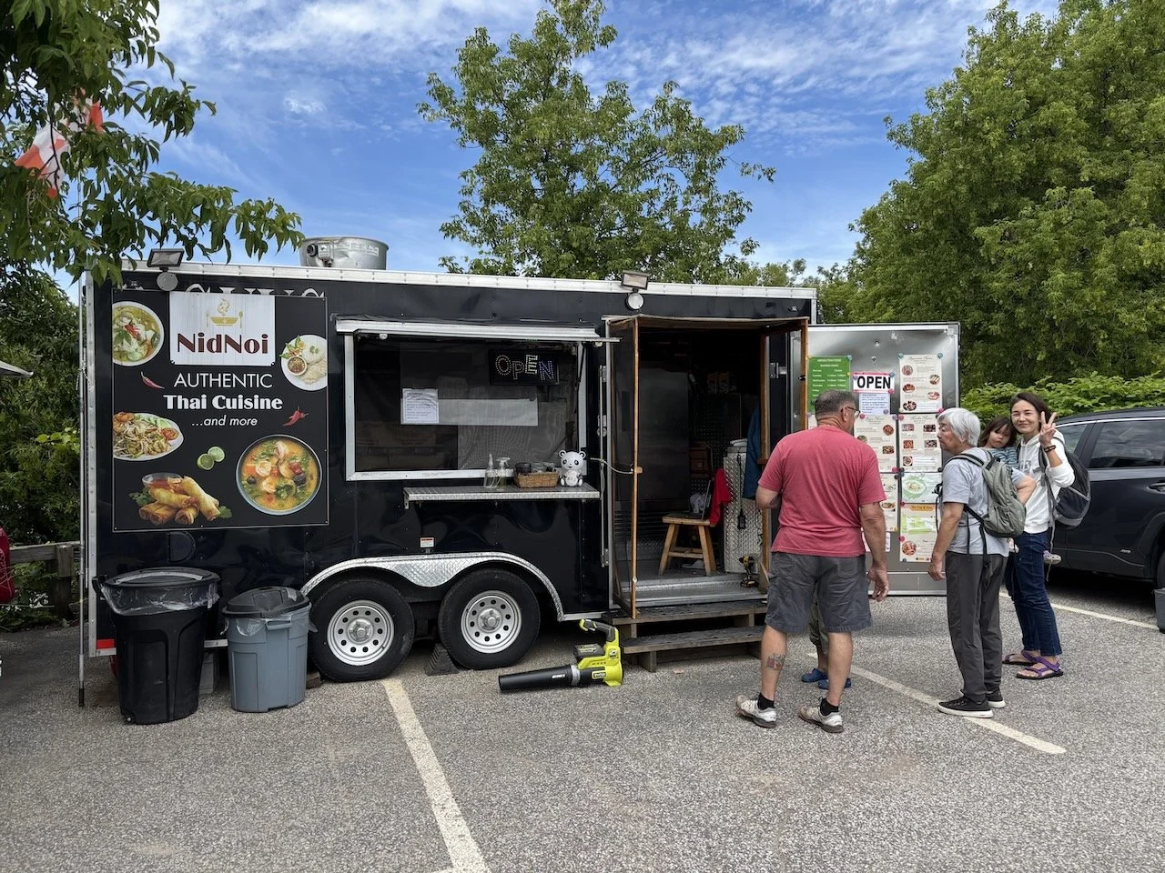 Lunch at the famous Thai food truck in town, Nid Noi.