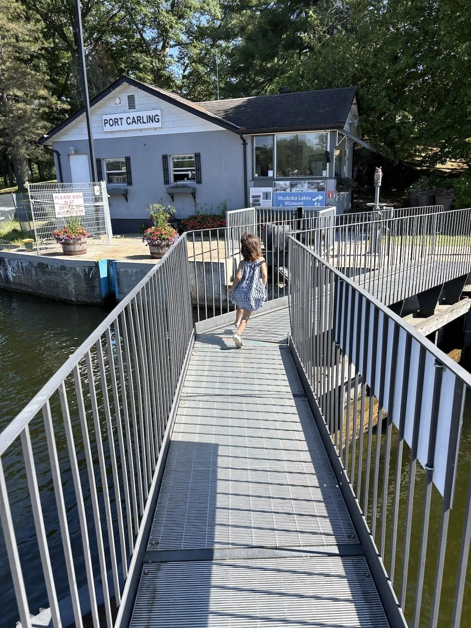One last dash over the locks before heading back.