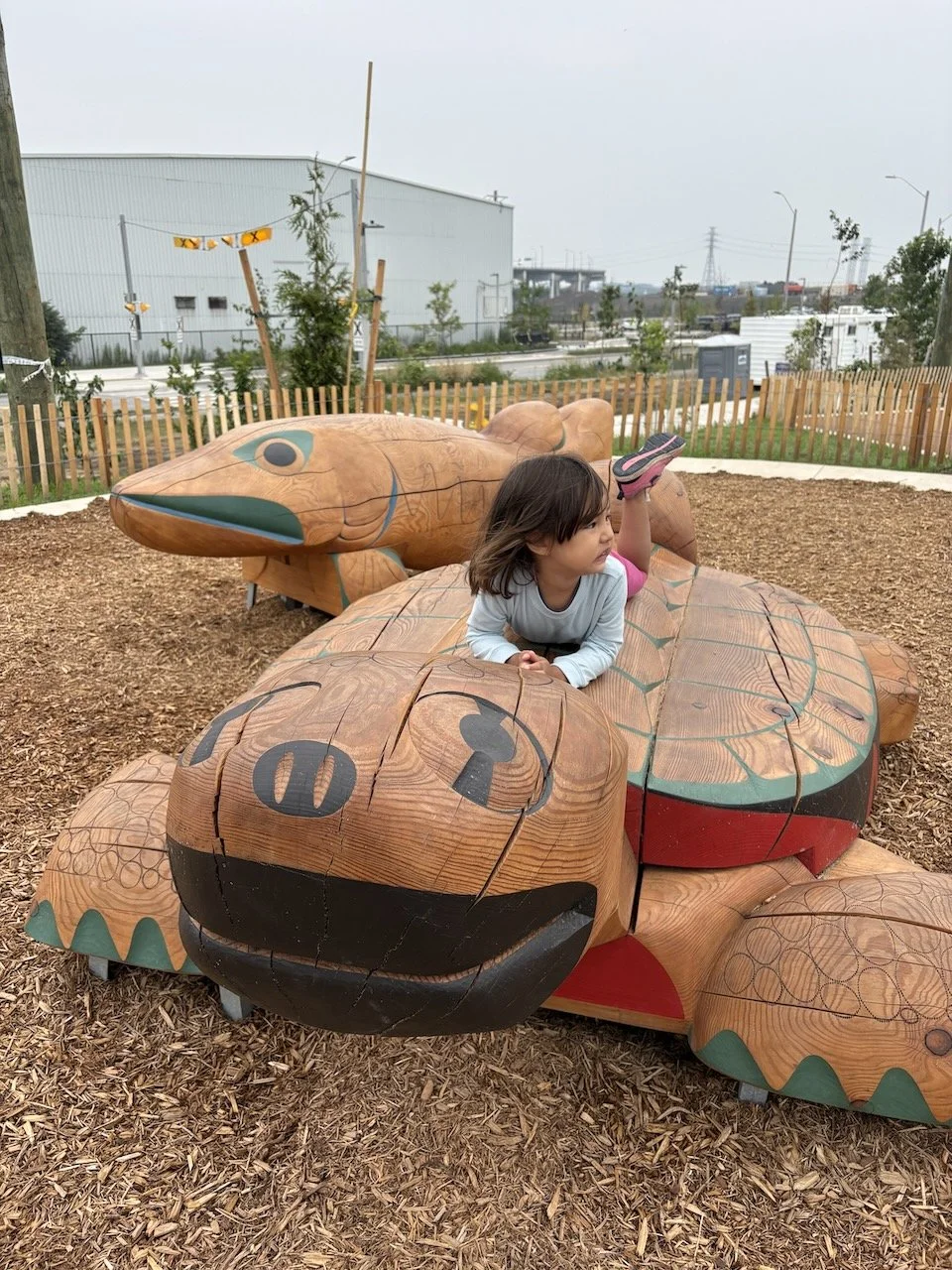 Great traditional wood sculptures (but, made in Germany!)