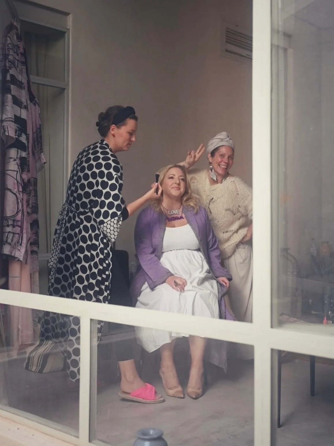 There&rsquo;s a point in business when strategy is no longer enough. 

✨ Success grows from inner confidence and self value. ✨

You create far more impact when you let yourself be supported. You open the door to a different level of success when you 