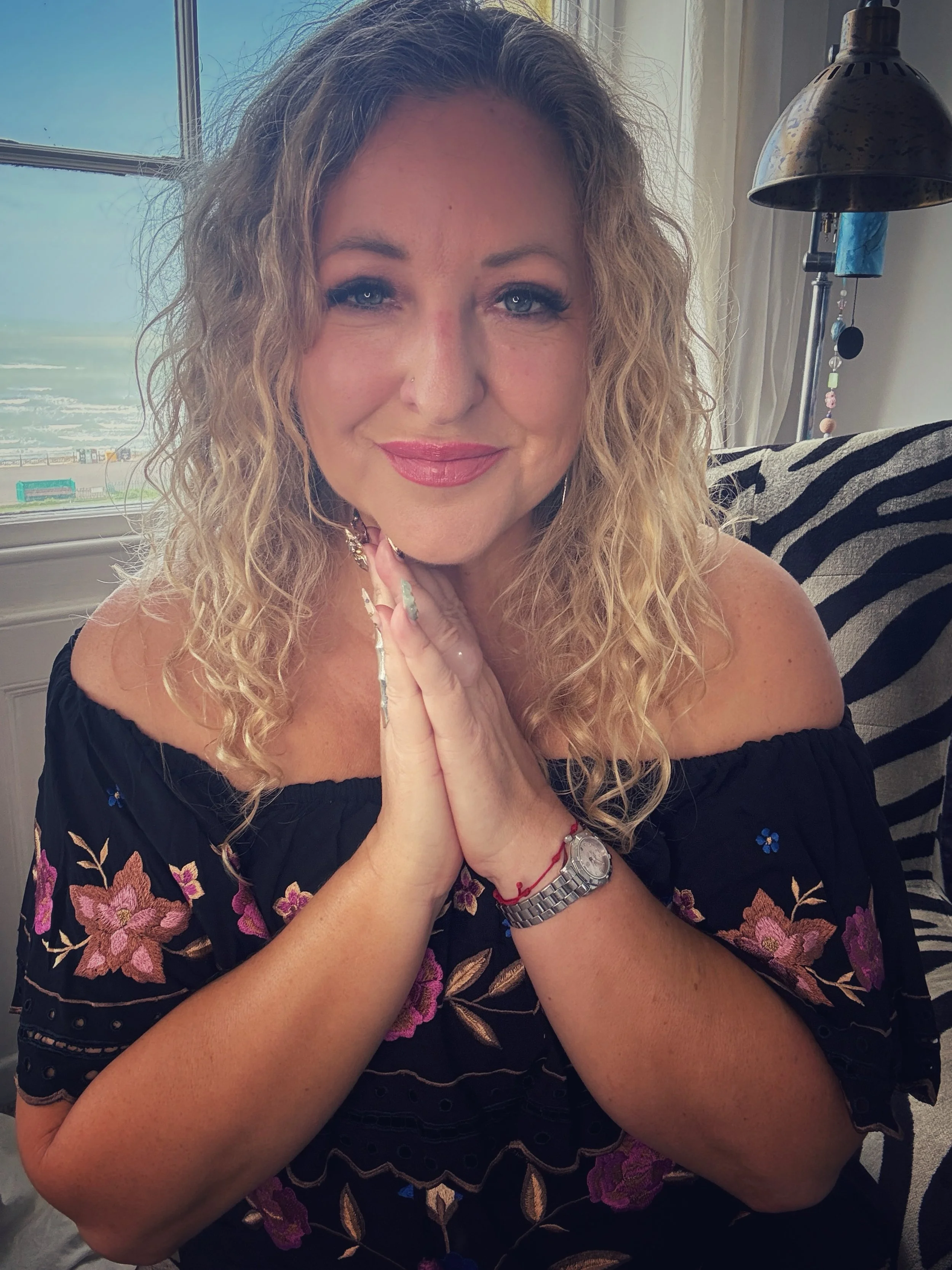 For most of my life, my low self-esteem was running the show.

I grew up in a high-control religious community where I was disempowered and silenced.

I left at 16 with nothing but a fierce belief in one thing, FREEDOM, but the conditioning took a lo