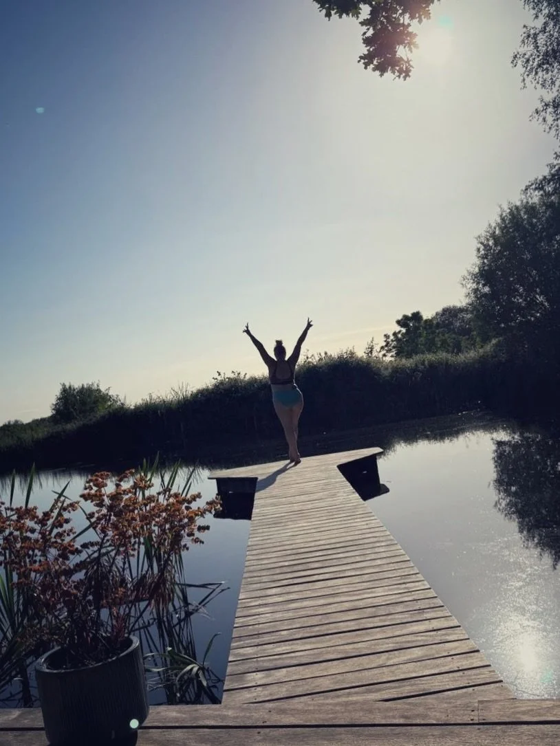 Three goddesses became dragons in a psilocybin ceremony. Here&rsquo;s what they taught me about trust.

A few weekends ago, I sat in a psilocybin ceremony with one intention:

To heal my relationship with my father.

What I experienced was far bigger
