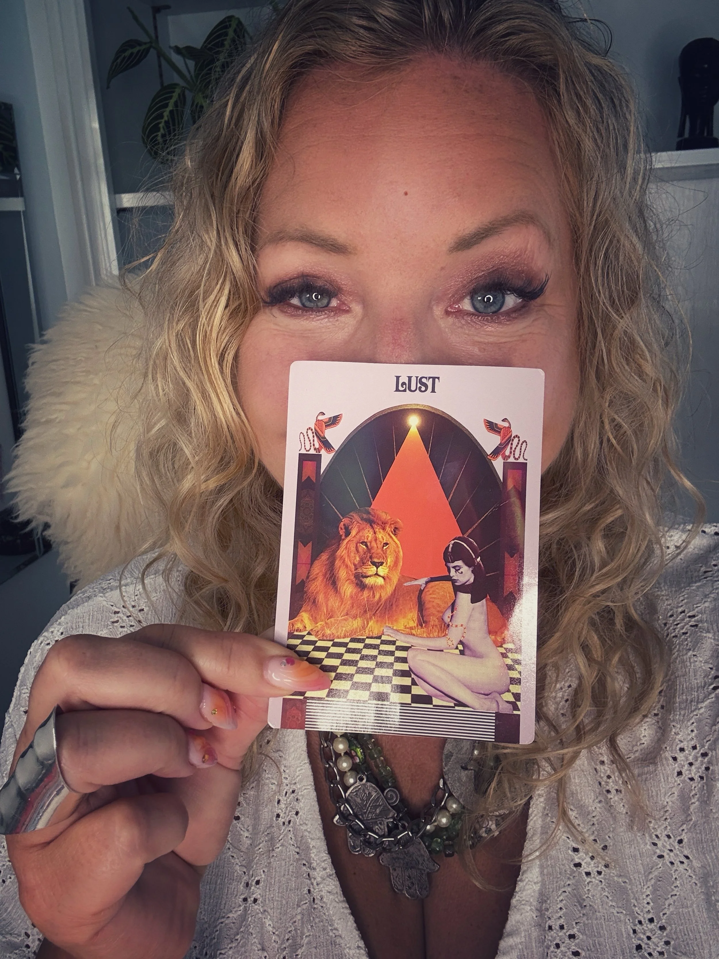 Day 1 of Iconic and Visible and we pulled this card.

LUST.

Passion, prowess, drive desires, clarity.

The woman with the snake of desire wrapped around her arm, the powerful lion behind her.

Leo energy is radiant charisma, natural leadership, bold