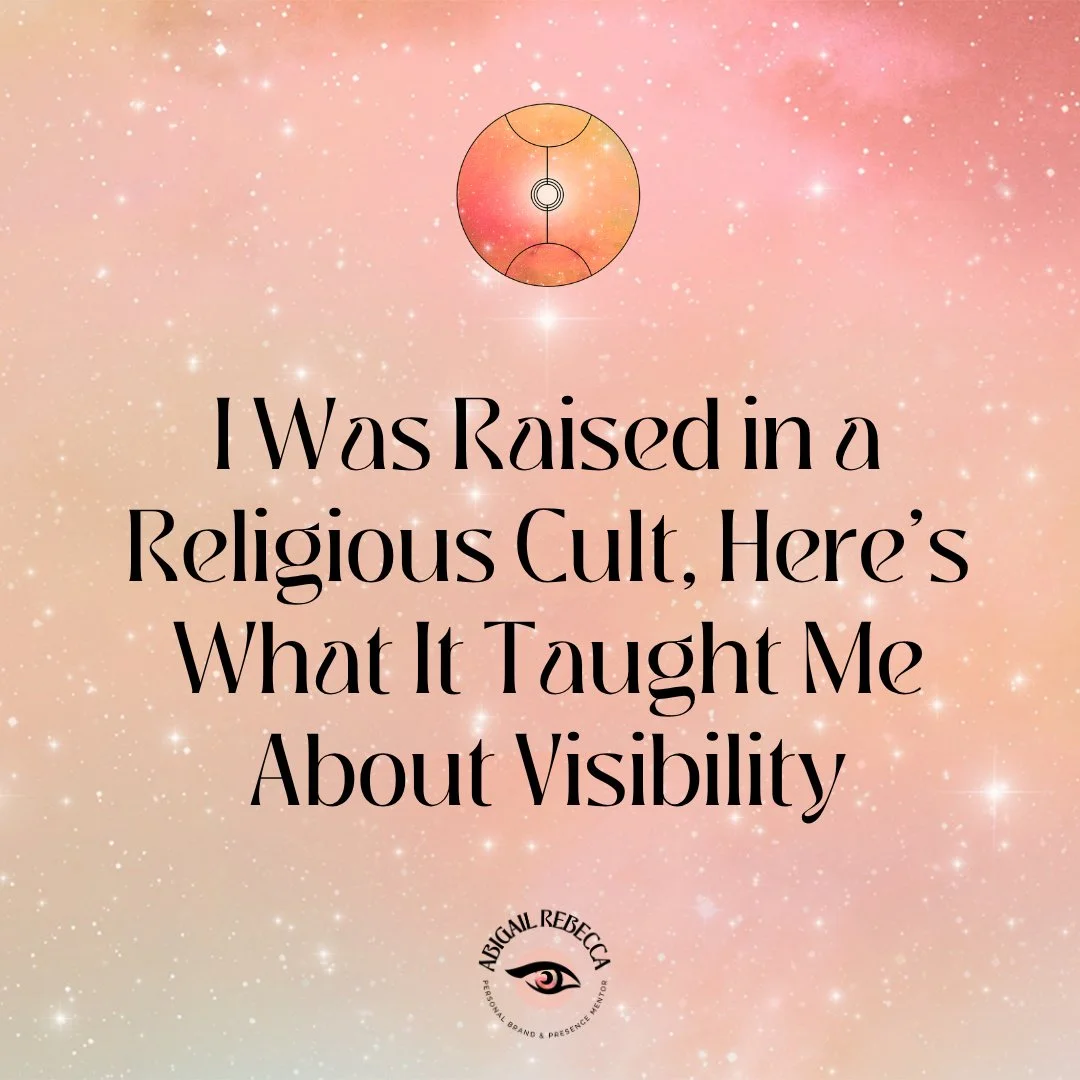 I was raised in a religious cult.
⠀
And weirdly, it taught me a hell of a lot about visibility.
⠀
I was born third generation into the Jehovah&rsquo;s Witnesses and spent the first 16 years of my life inside the organisation.
⠀
As a child, I went doo
