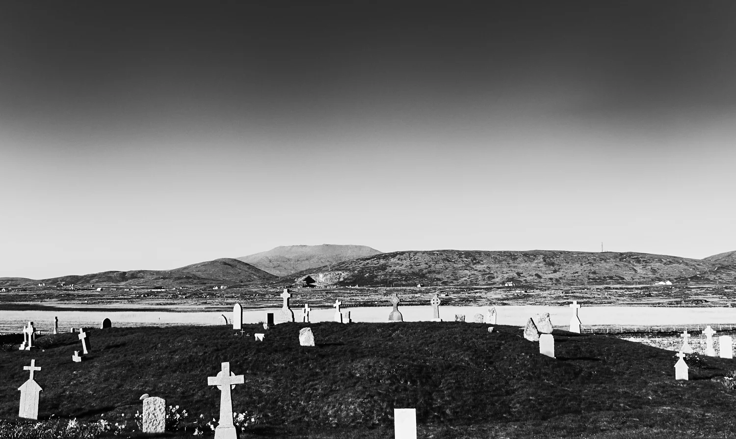 Daliburgh Burial Ground ©Mark Farrington