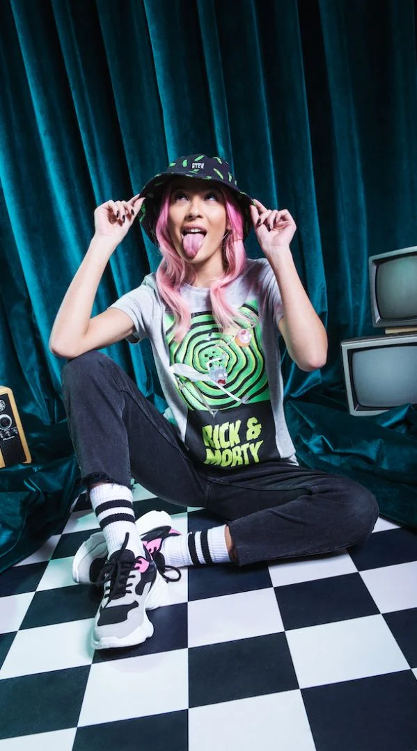 rick-vert-599x1080.jpg