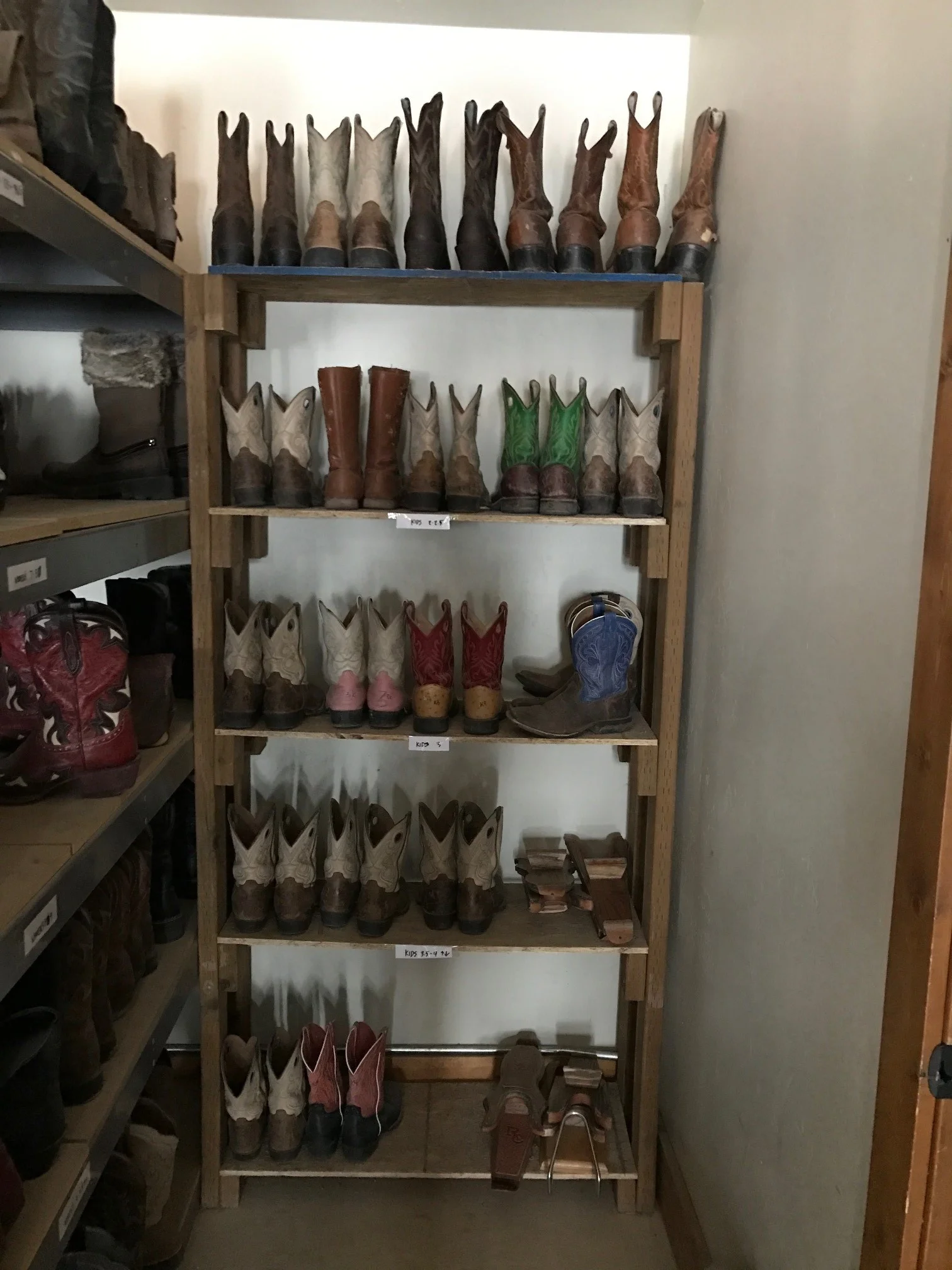 Guests are also welcome to borrow cowboy boots for the duration of their stay! 
