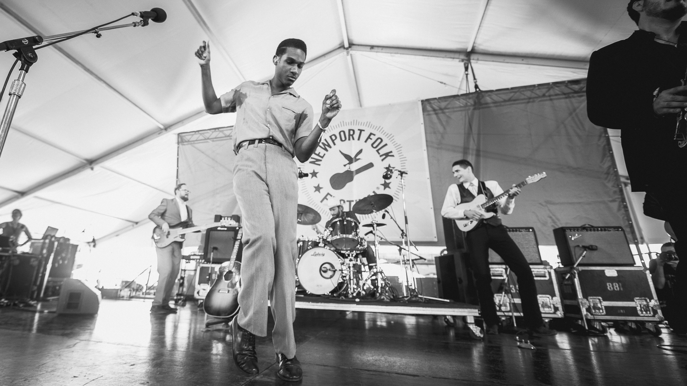 Leon Bridges - Newport Folk Festival 2015