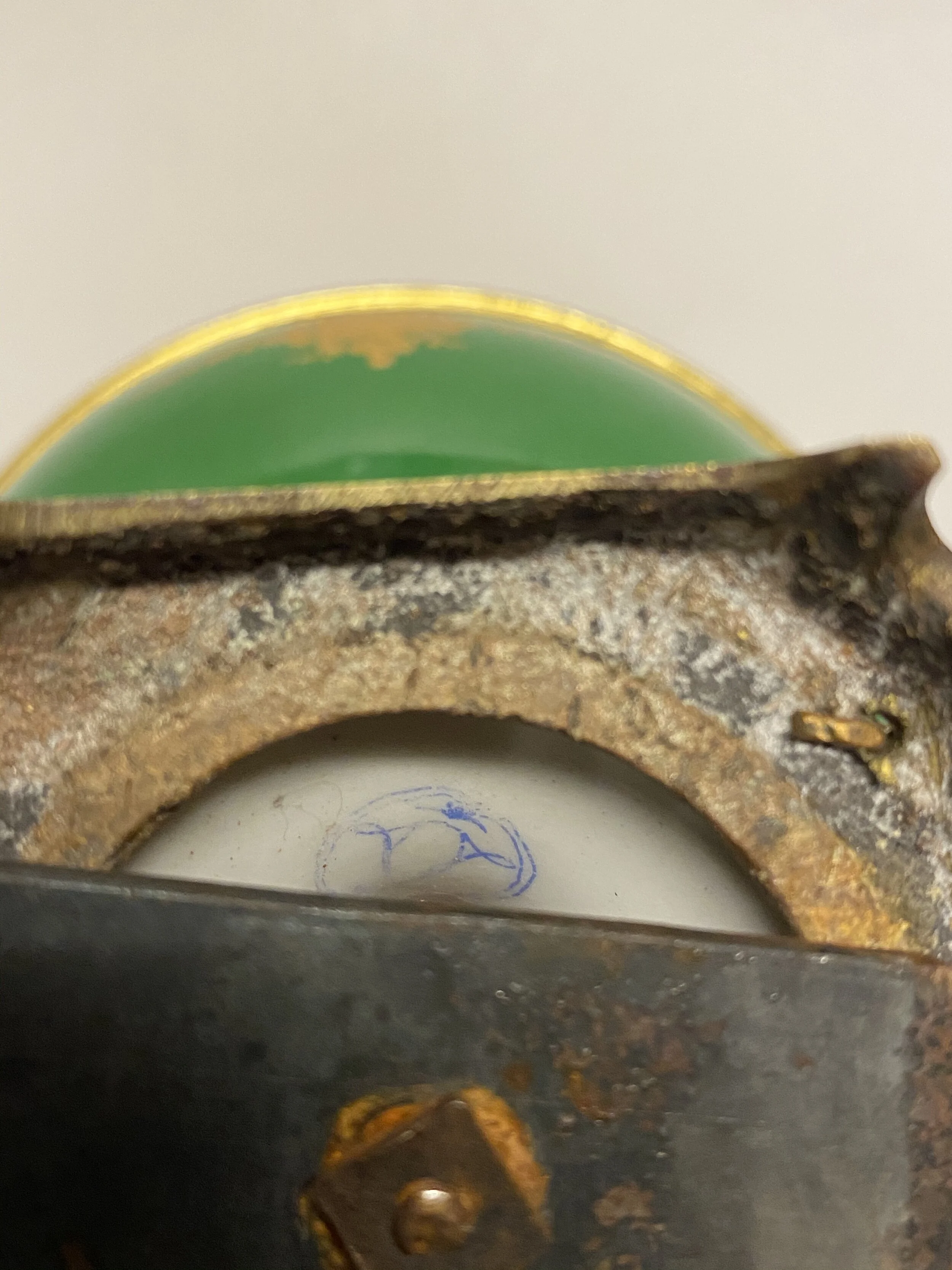 CD90E94C-B185-432F-B340-978F442C1F76