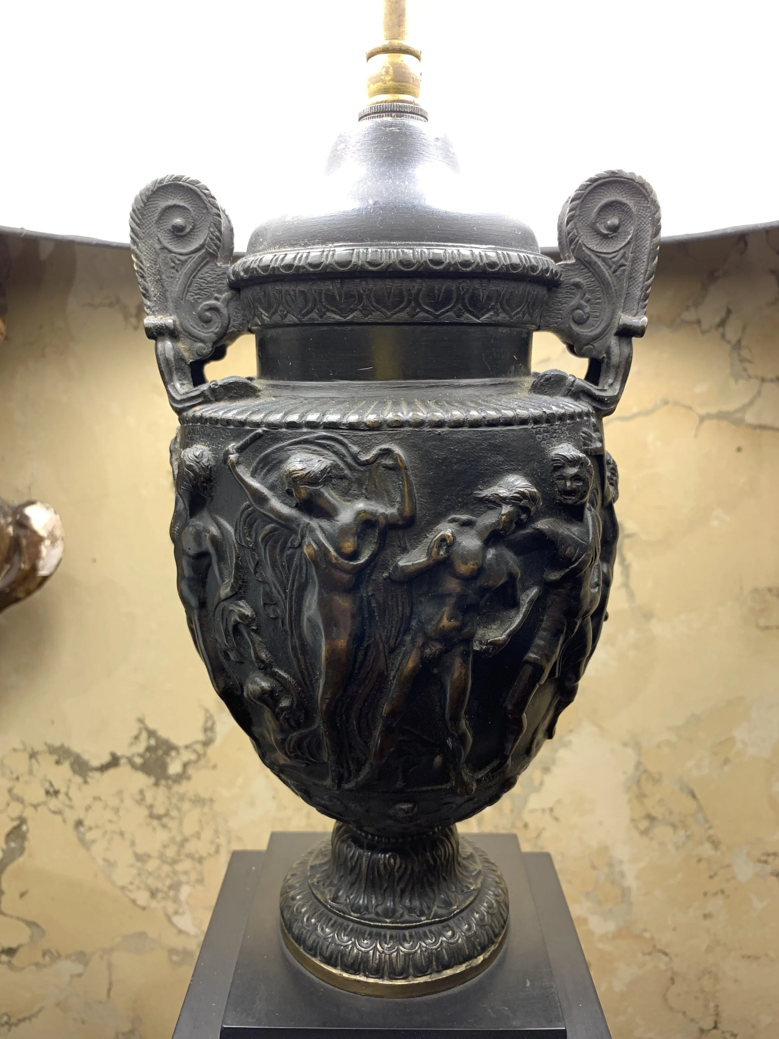 ADDFFF4B-FF0B-4B4F-B184-C9B7D86BA6B6