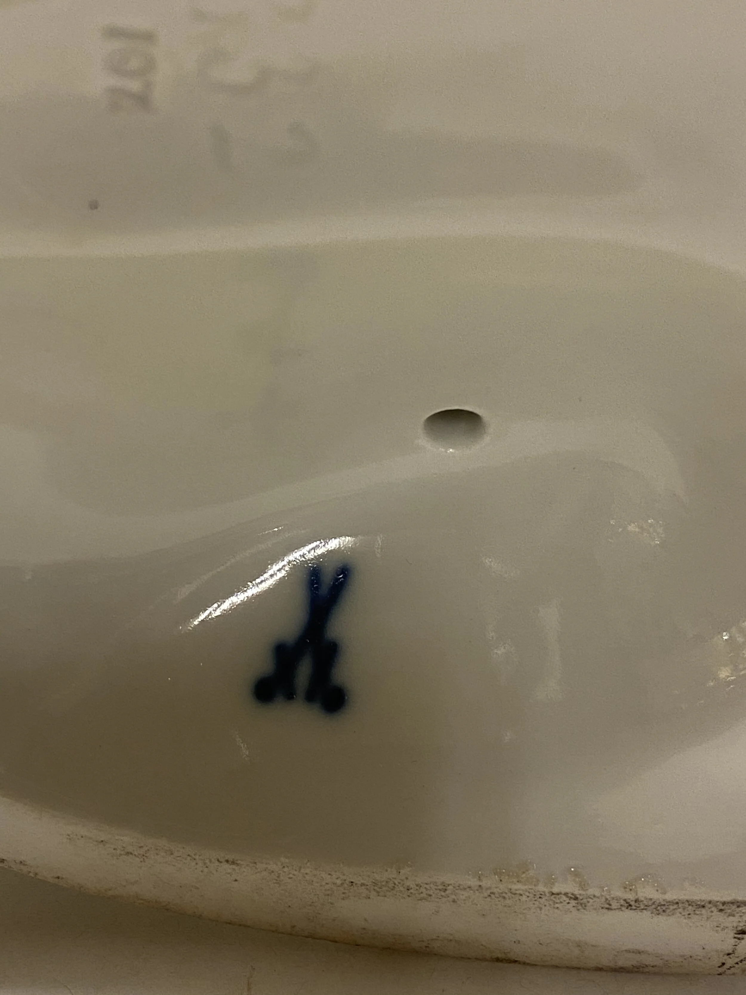 69FA67C4-9A83-4842-853F-E4673D8344A5