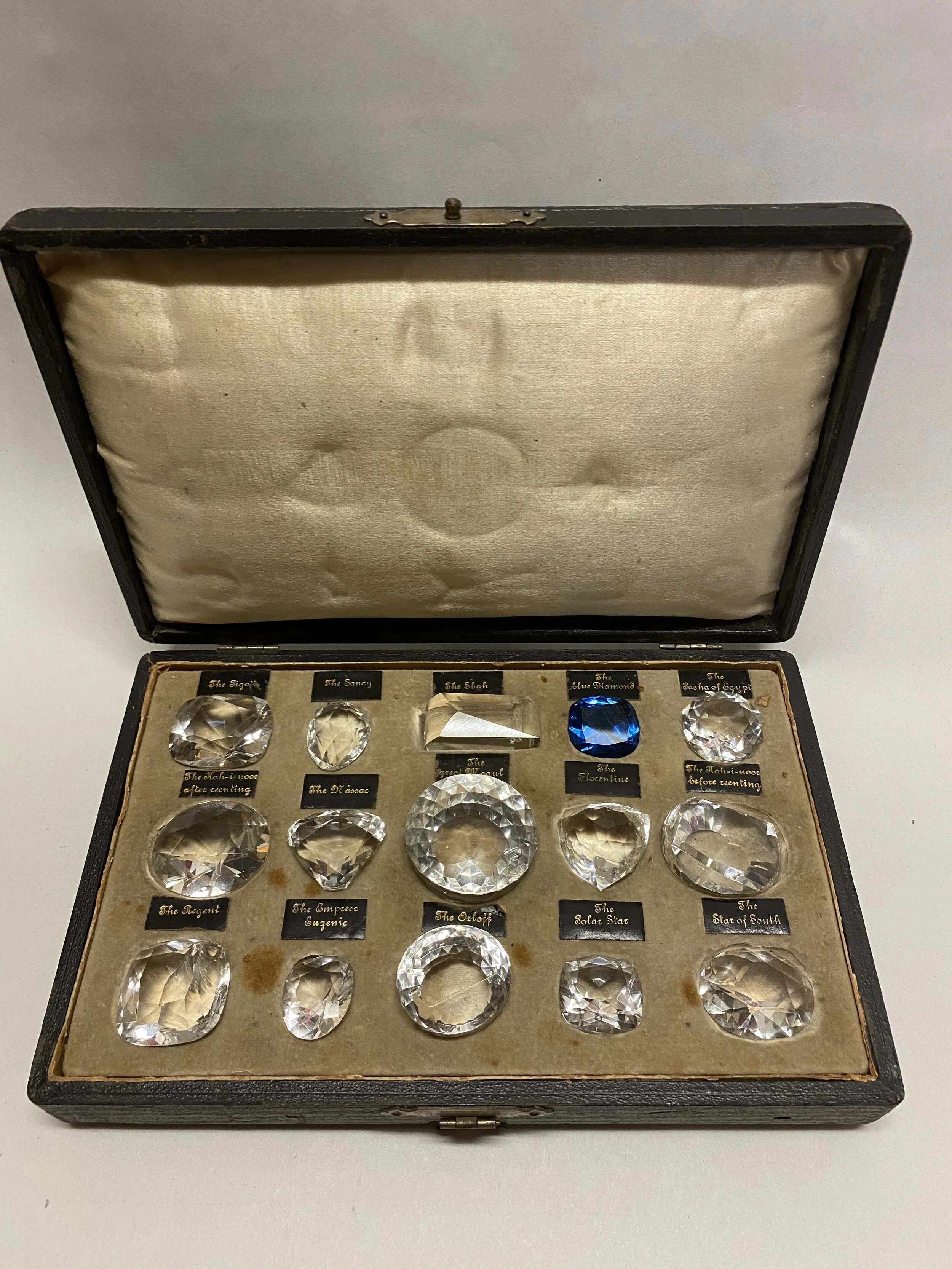 ADB31386-3DE0-4785-B223-98896A57D79D