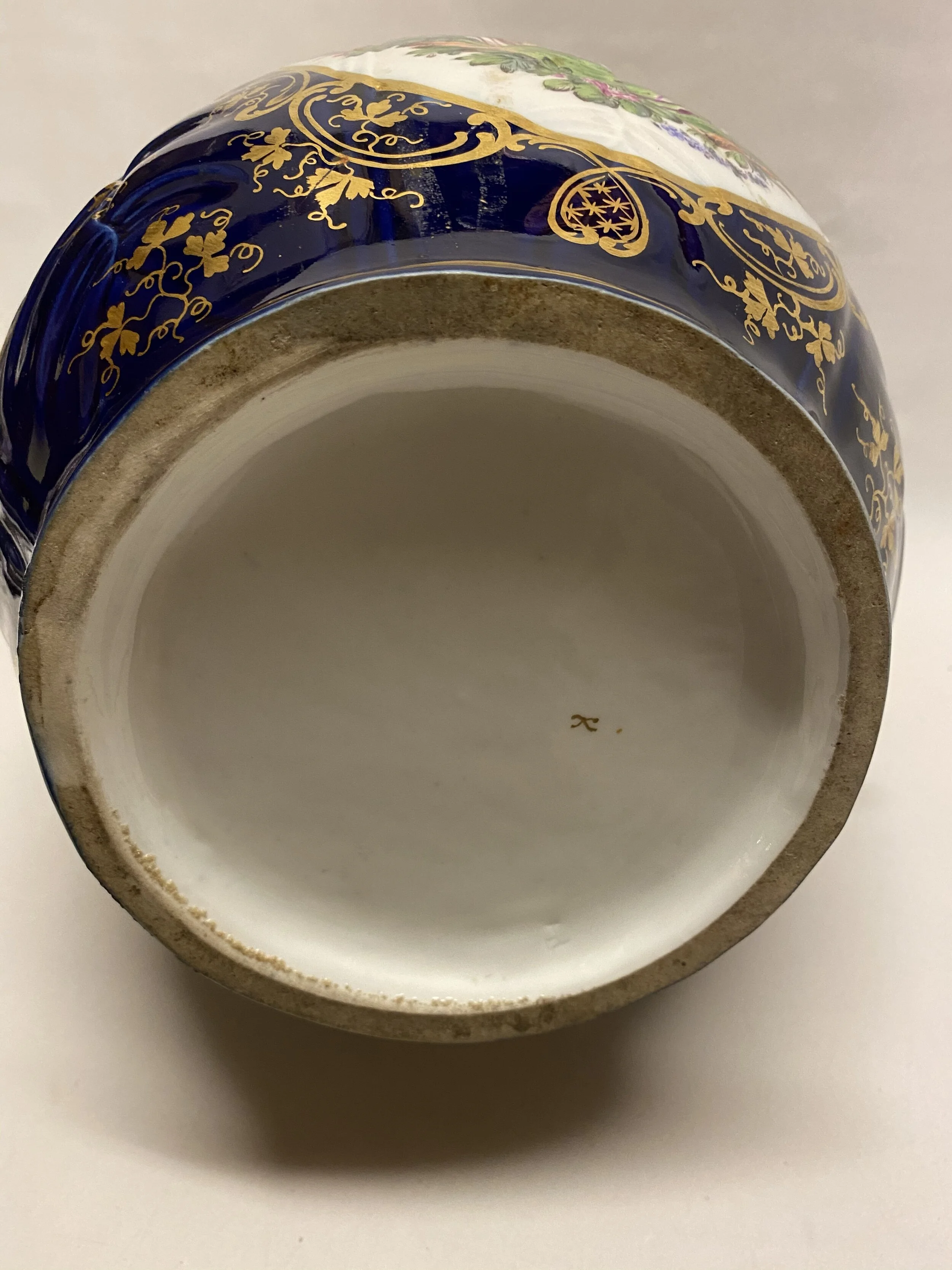 EC4CE28F-2E6C-4C29-97E9-21E837D1D3CD