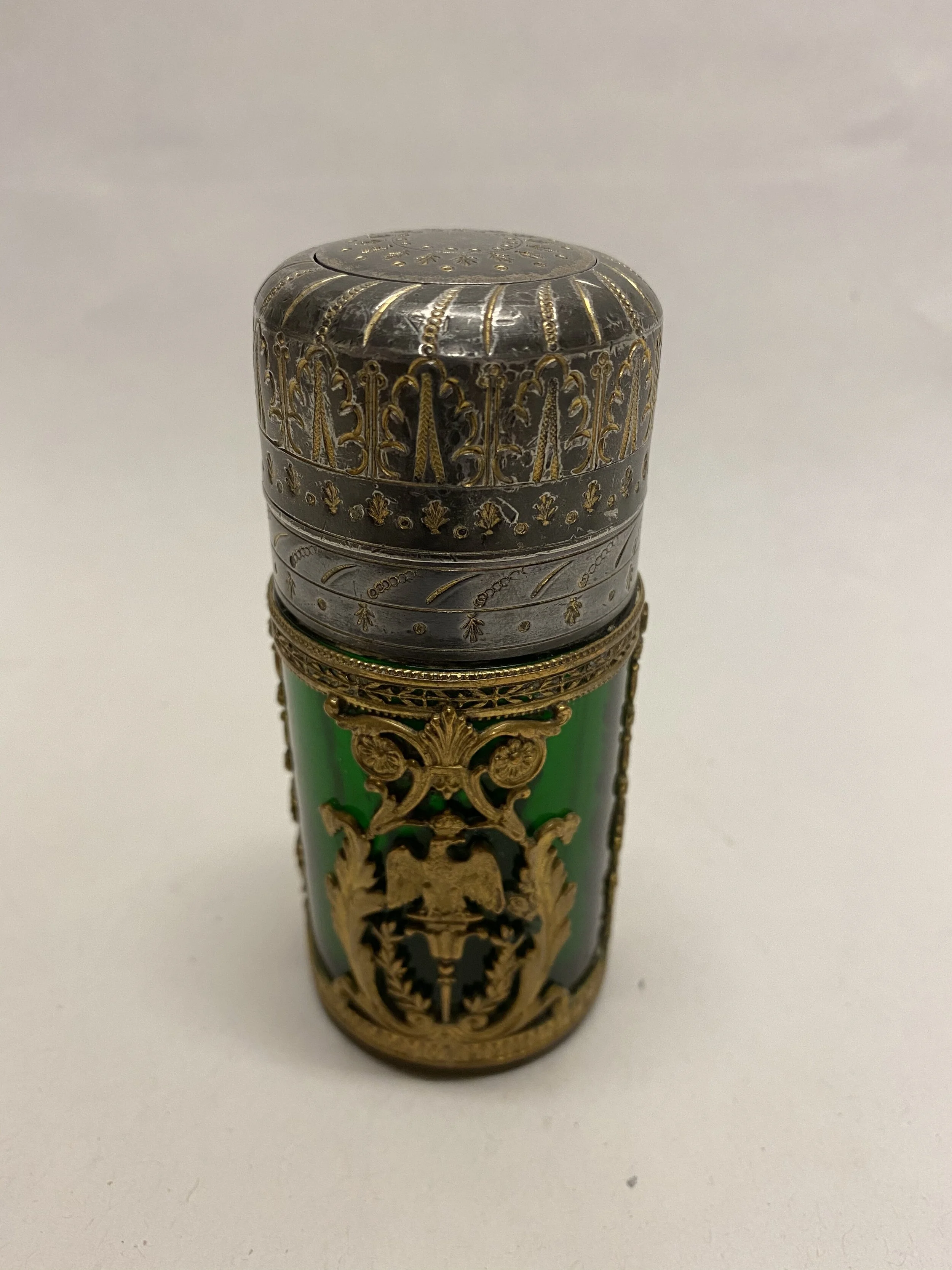 732D7B11-0C61-49EE-AEB4-392D5D3CC70E