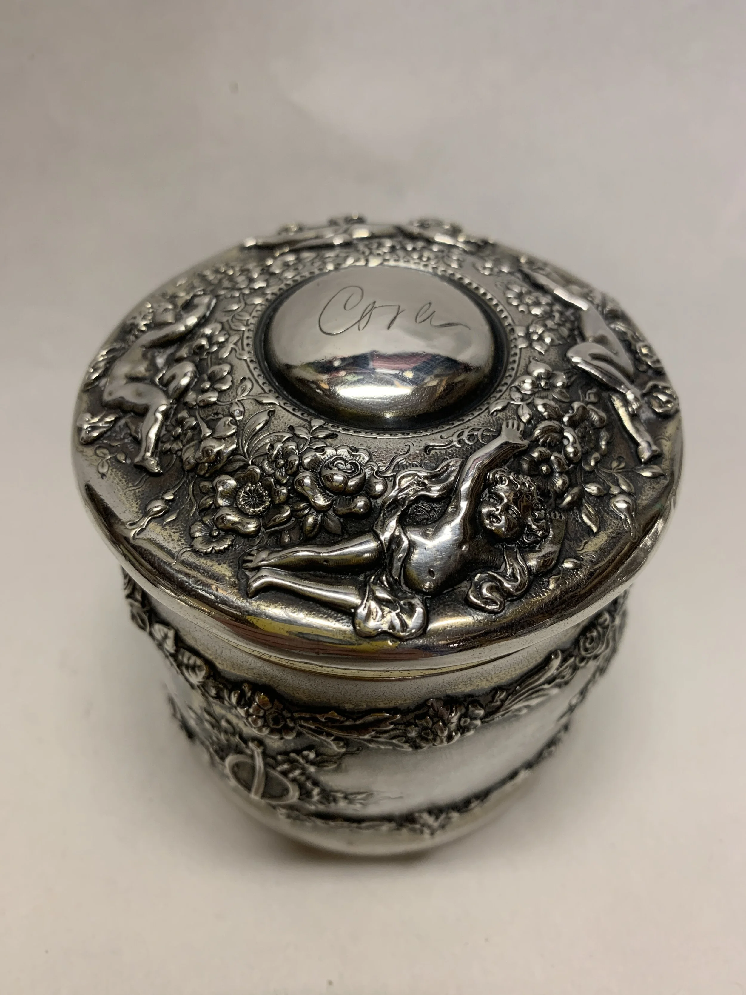 1AECAE98-8793-436C-AD26-6F81077308DD