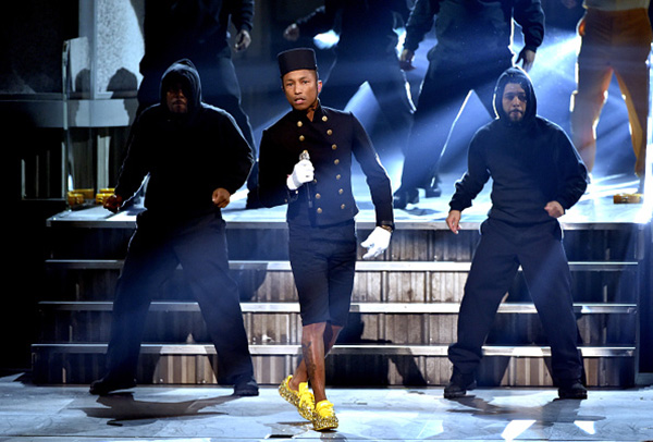 Pharrell Williams "Happy" Grammys 2015