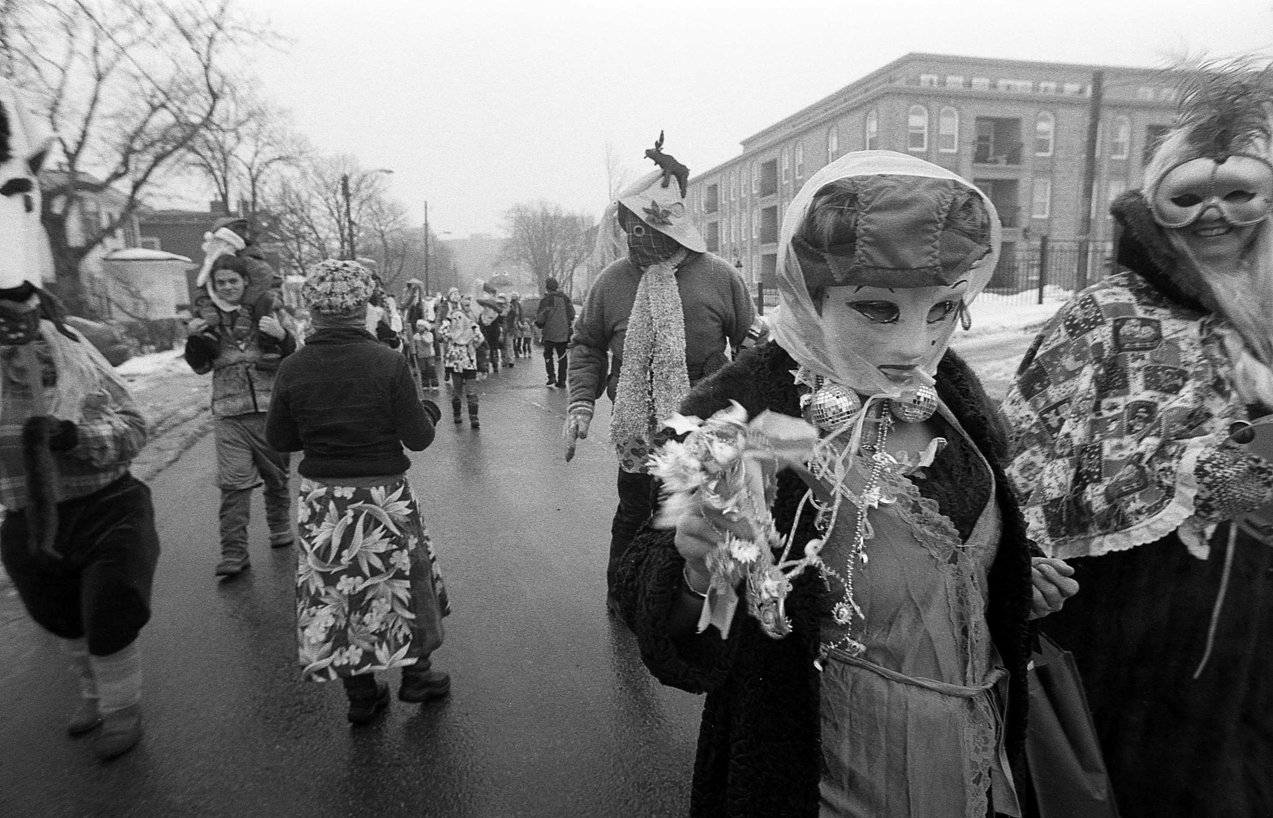 0912-Mummers003.jpg