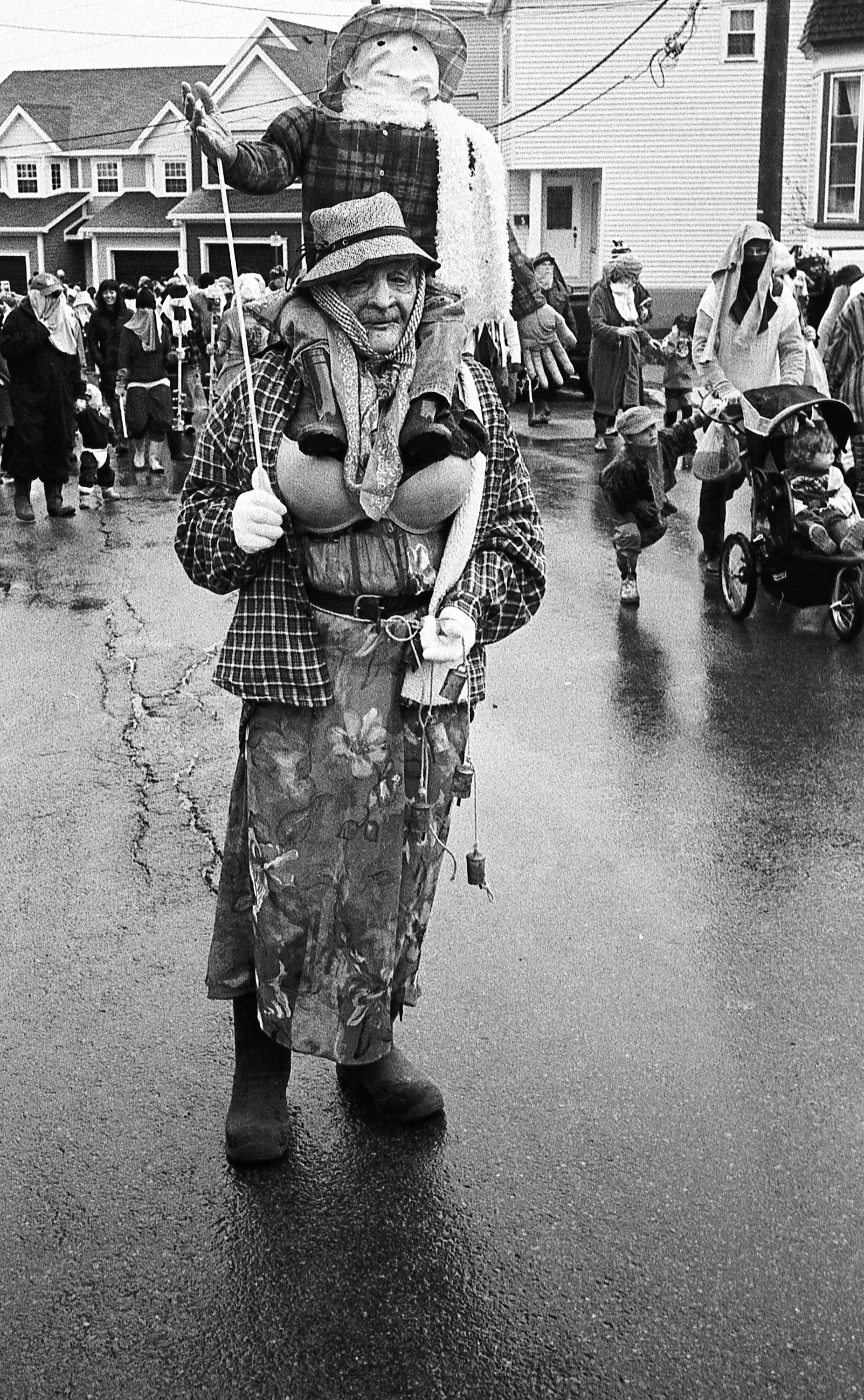 1412-mummers009.jpg