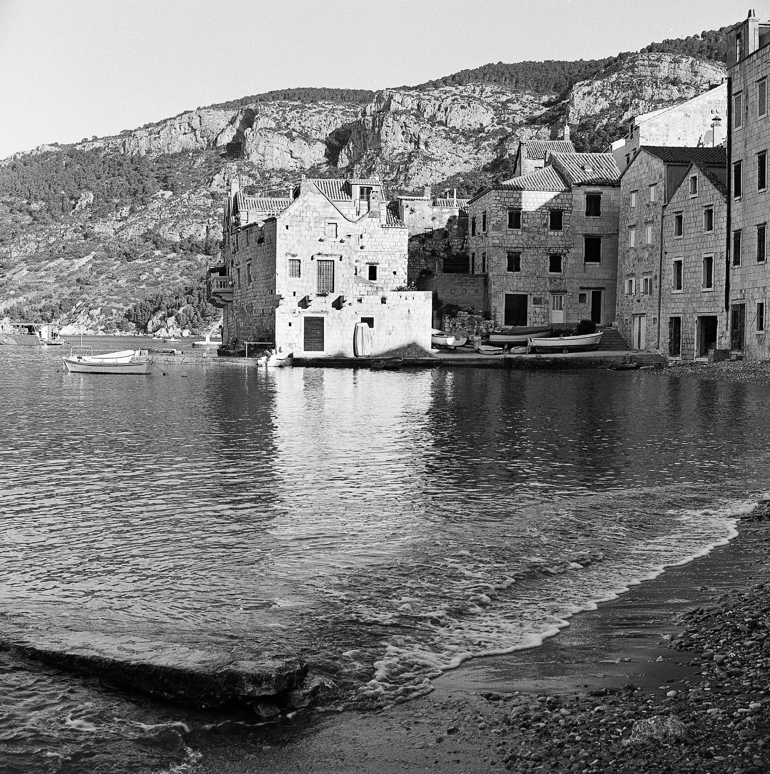 008-BF-ISLANDS-VIS.jpg