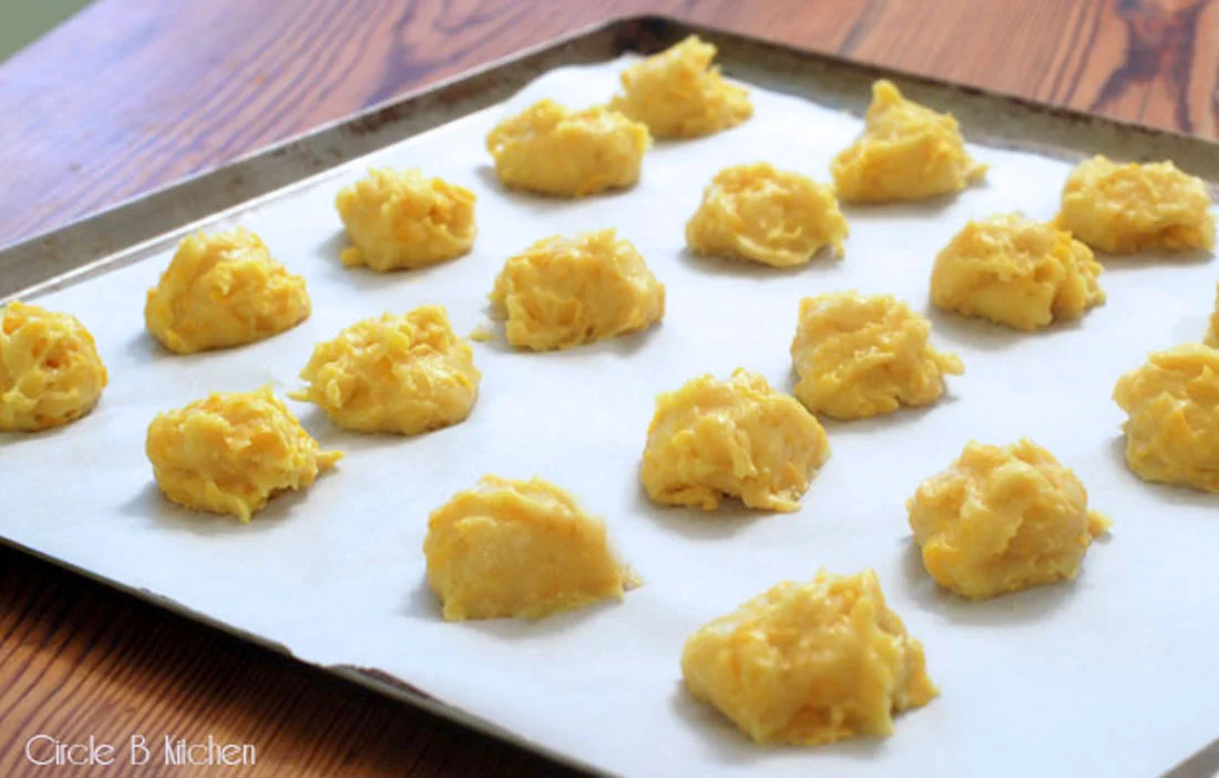 CheddarPuffs.jpg
