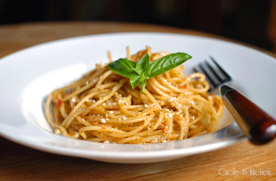 tomatopesto291_edited-4.jpg