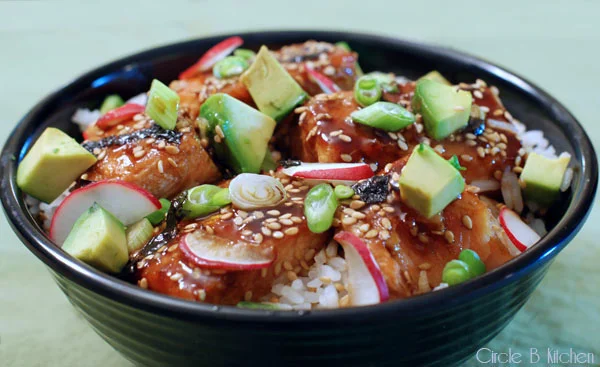 salmon chirashi rice bowl.jpg