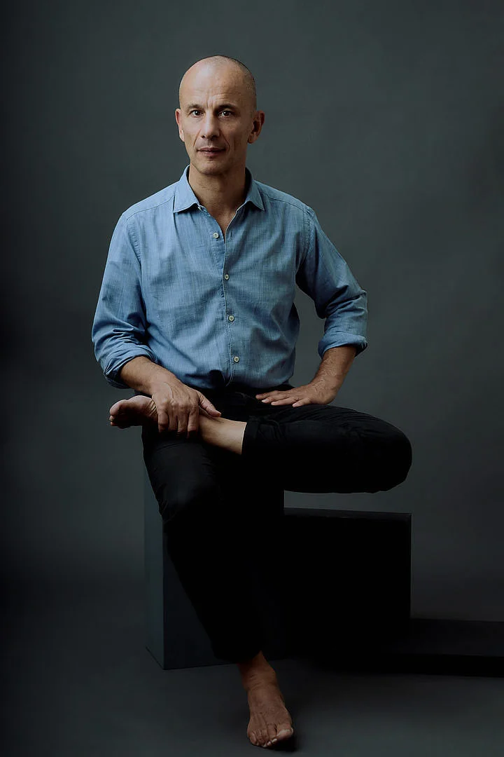 Portrait-Steve-Haines-by-Patric-Pop-Photo-Geneve-3406-WEB-1080px.jpg