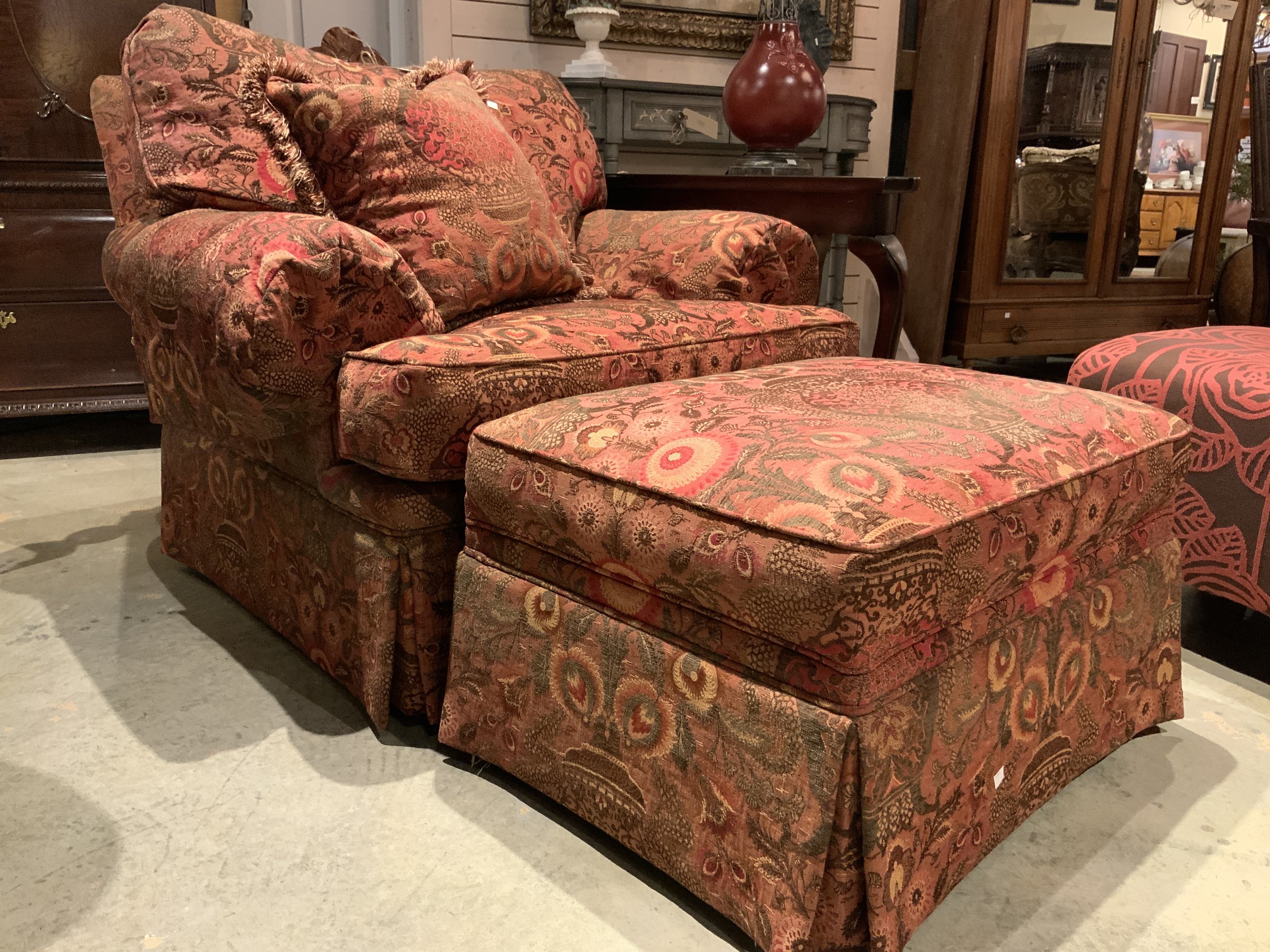 Mastoid Chair & Ottoman C2141 41078 $1,199 