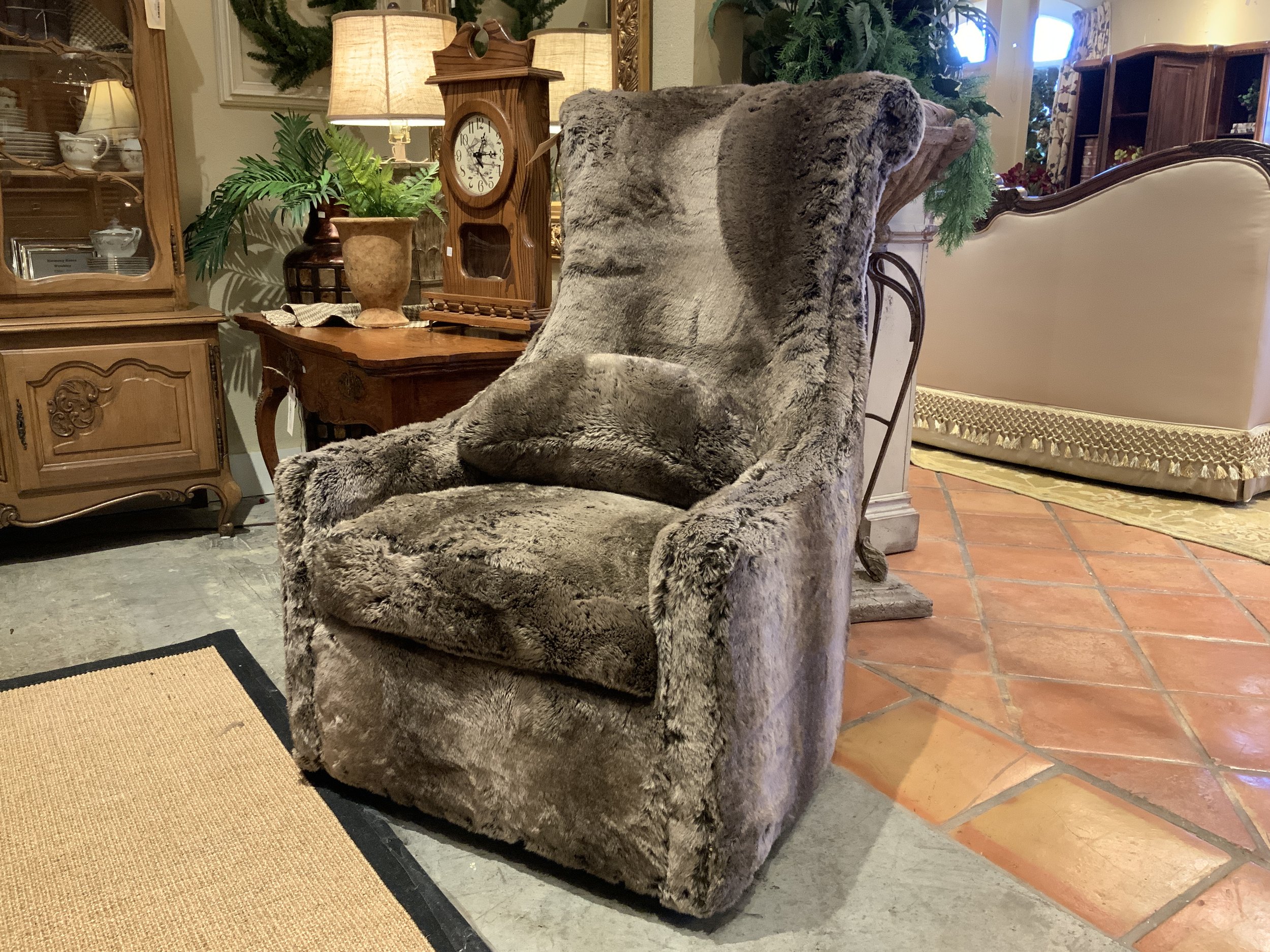 Bernhardt Fur Swivel Chair C3005 40826 $899